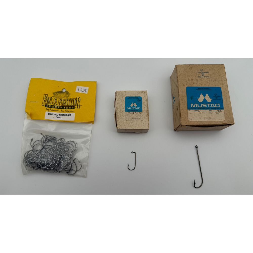 Vintage Mustad Fishing Hooks Lot 32798 3/0 32760 1/0 3191 4/0 Aberdeen Carlisle
